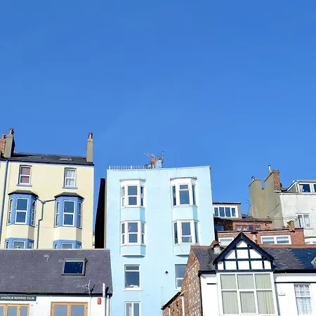 Sea Blue Holiday home Scarborough