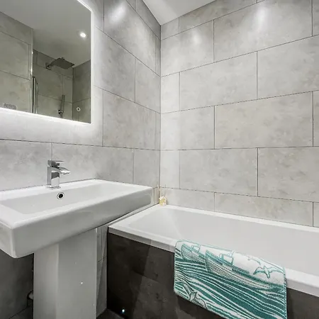 Sea Blue Scarborough